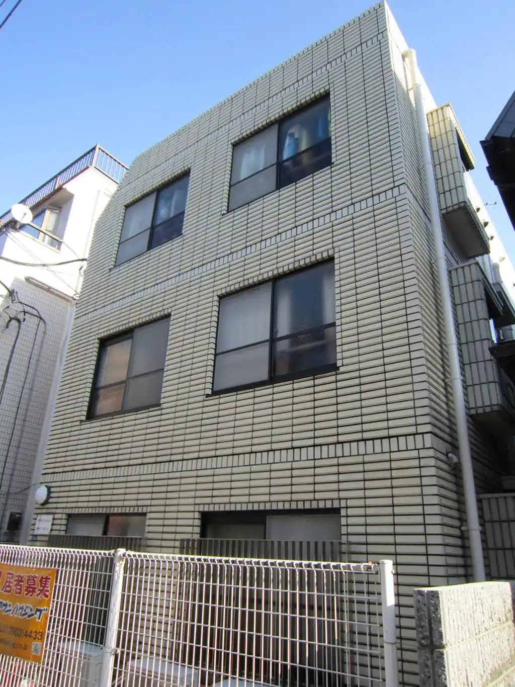 パラダイスマンション 外観