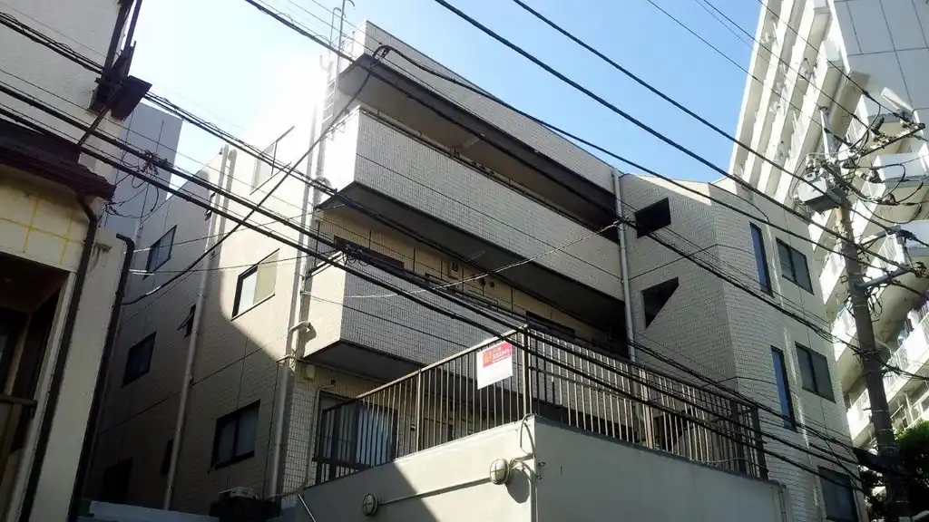 ファラオ鷺沼 外観