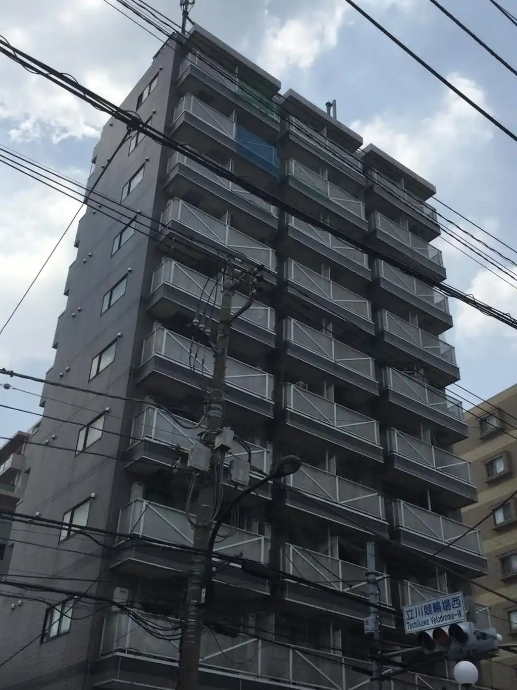 インディビレッジ 外観