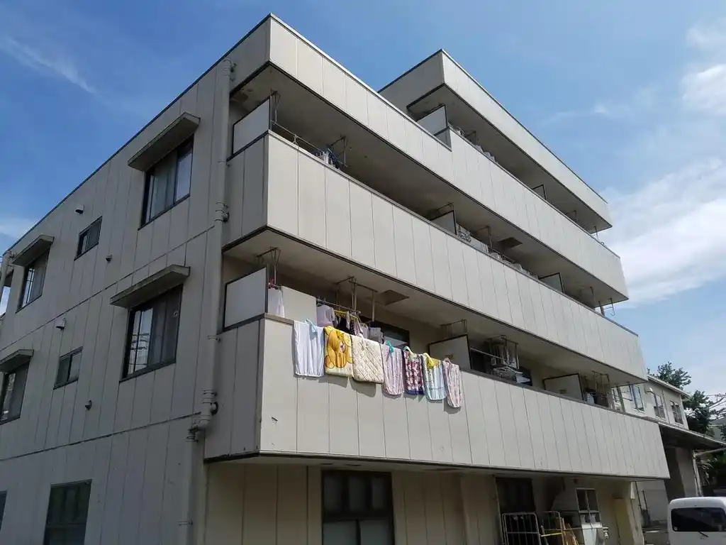 サウスポートベース小原 外観