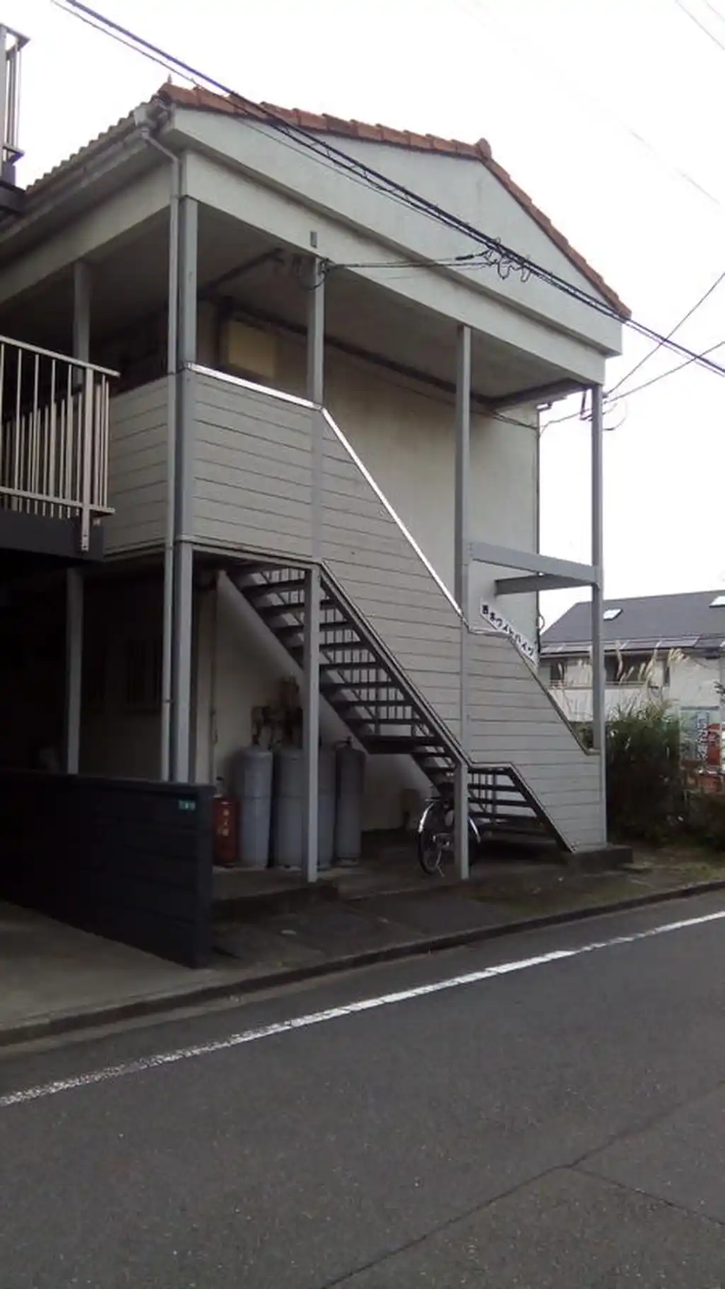 西ホワイトハイツ 外観