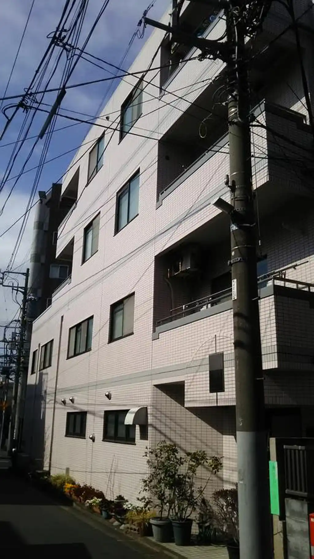 ハイラークコミネ 外観