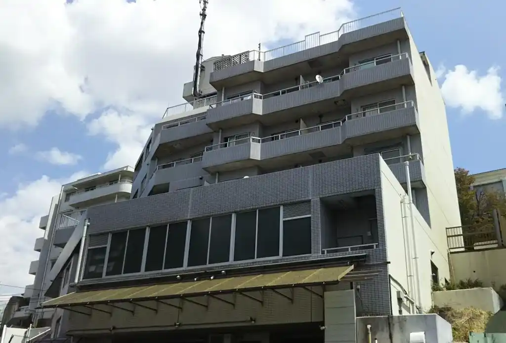 デ・ポアール宮前平 外観