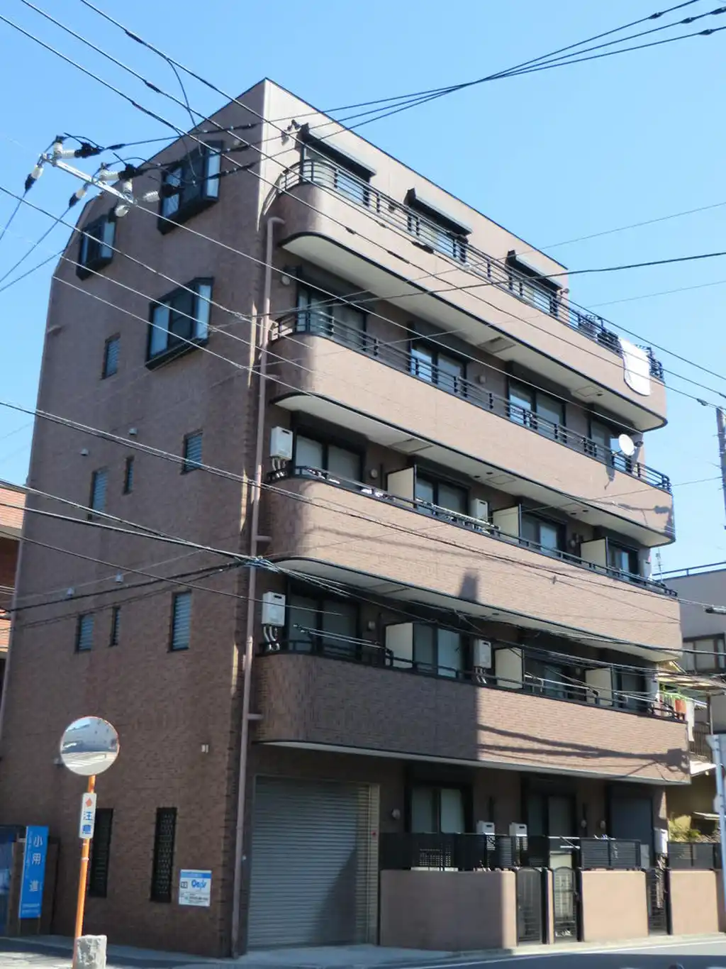 フラットニシムラ 外観