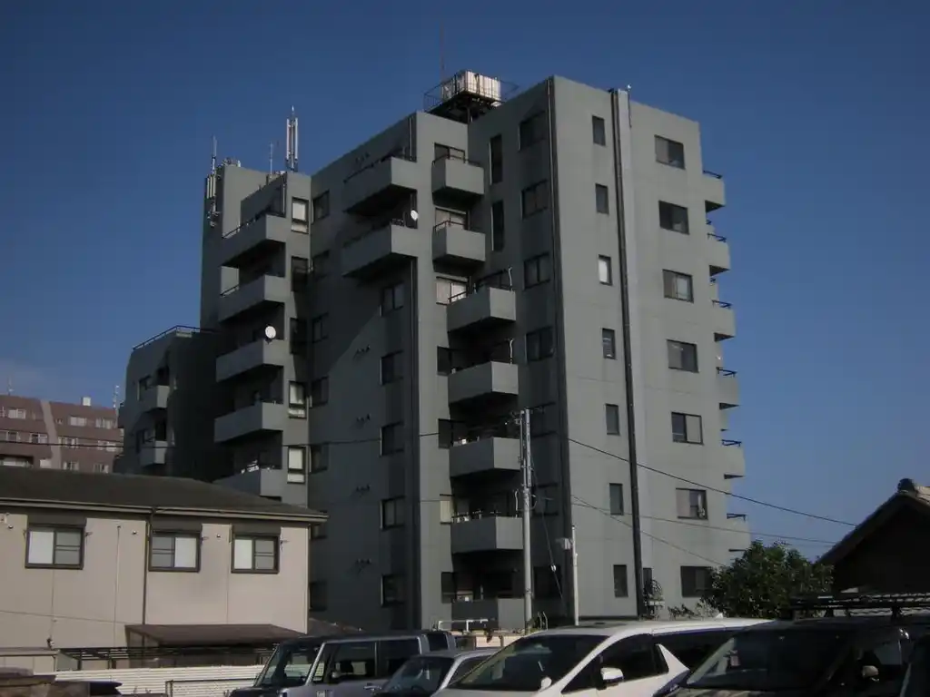 アレックス八幡 外観