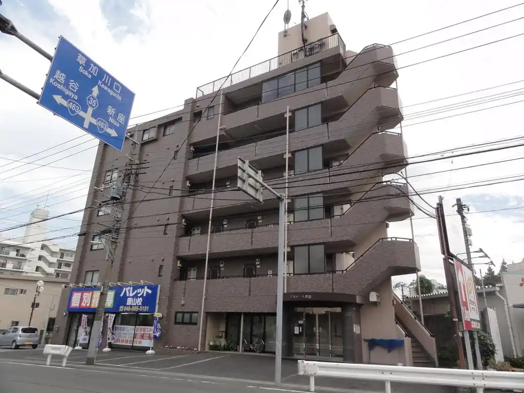 アステール原山 外観