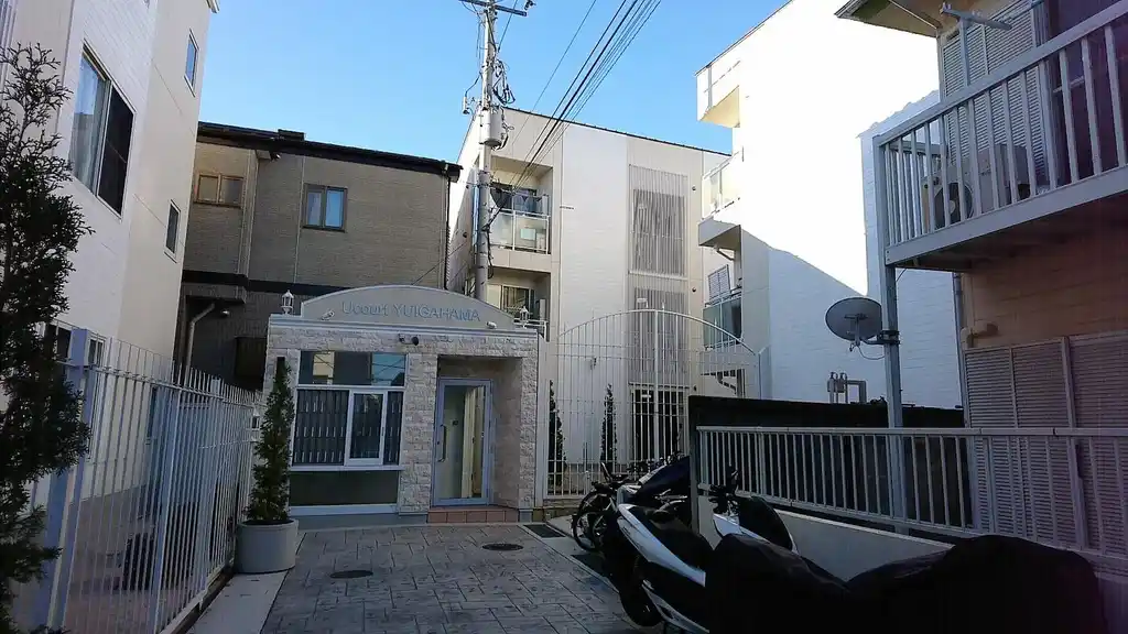 BCASA KAMAKURA YUIGAHAMA B棟 外観