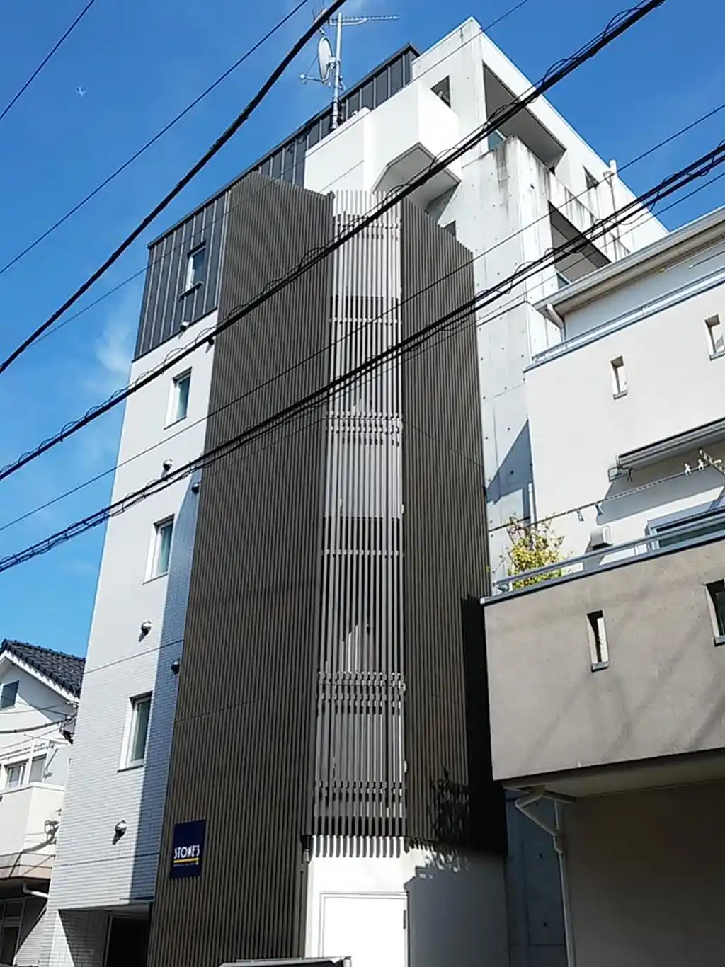 ESCAPE 外観