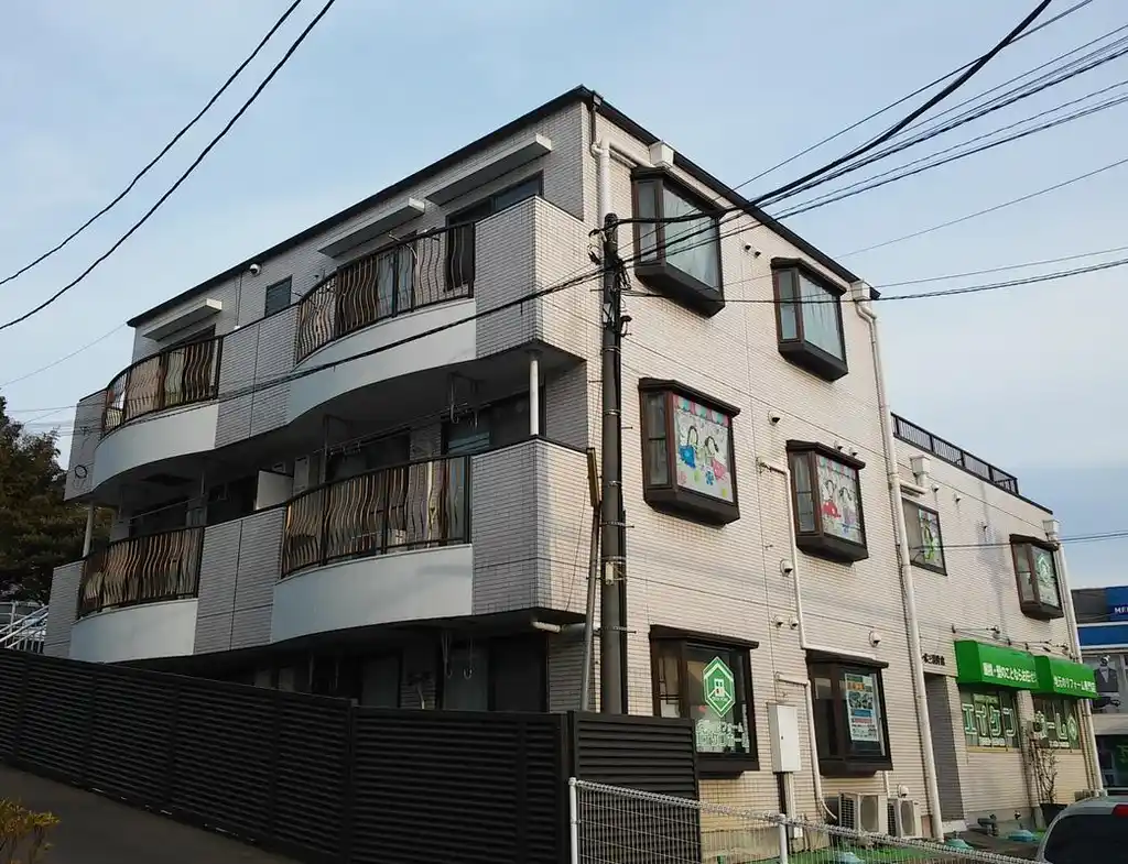 コーポ三枝片倉 外観