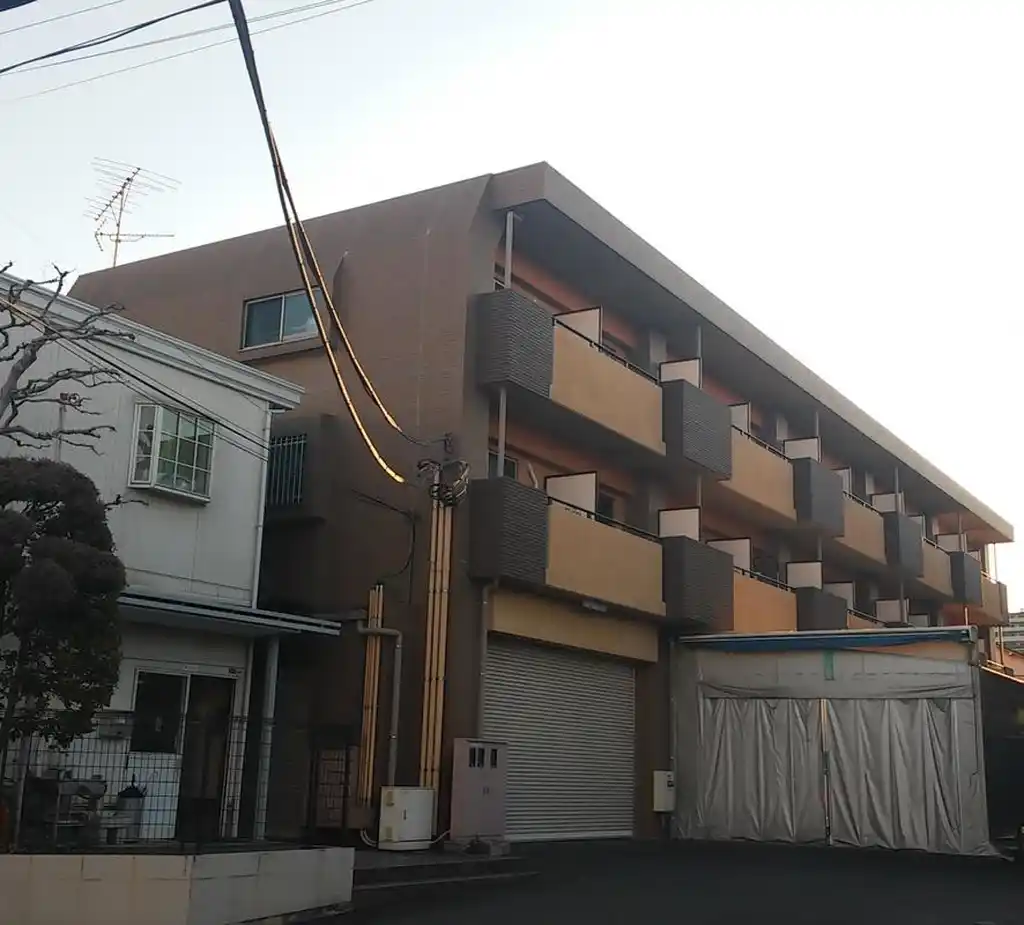 プレシアス 外観