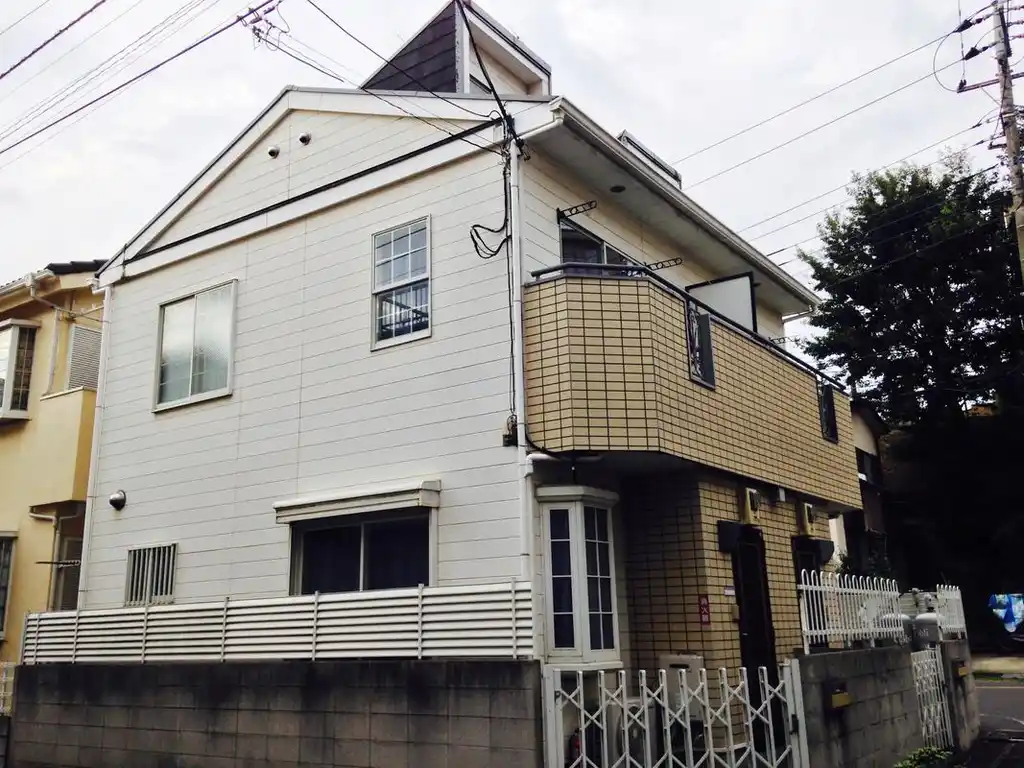 レオパレス南与野第12 外観