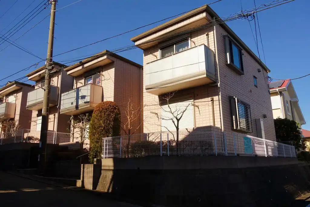 エトワール緑園B 外観