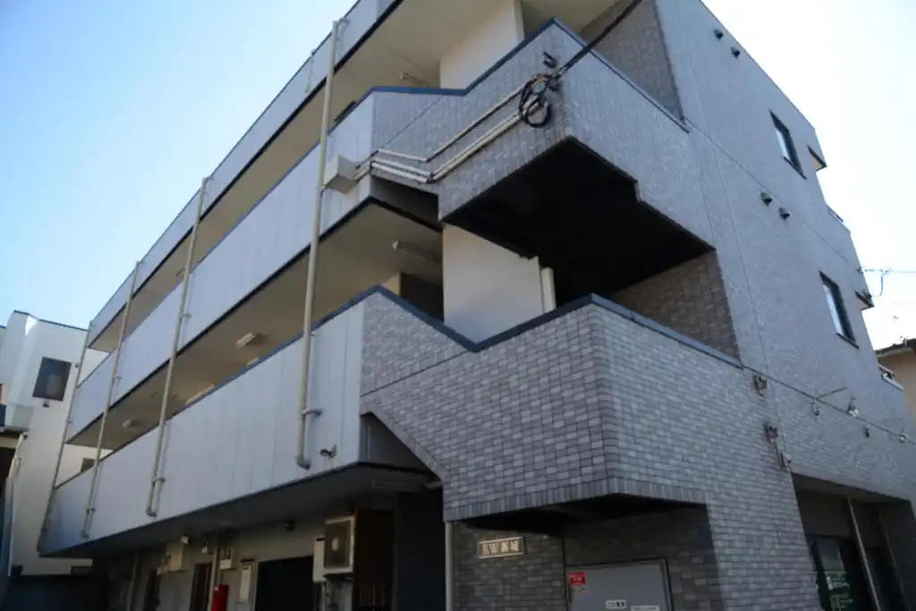 RW新城 外観