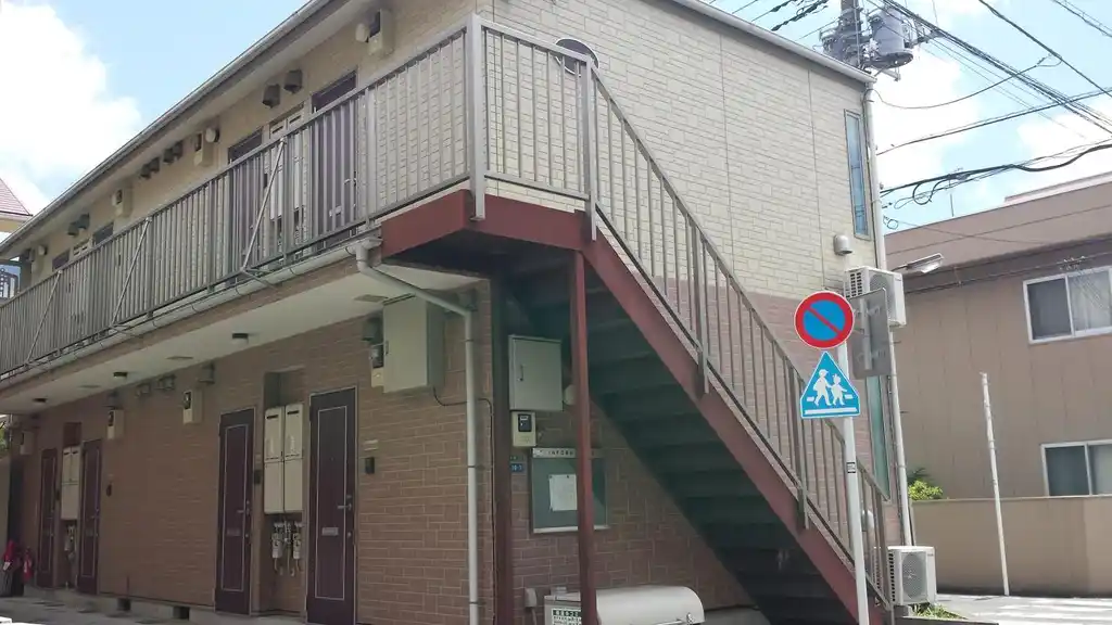 ヴィラージュ中町イースト 外観