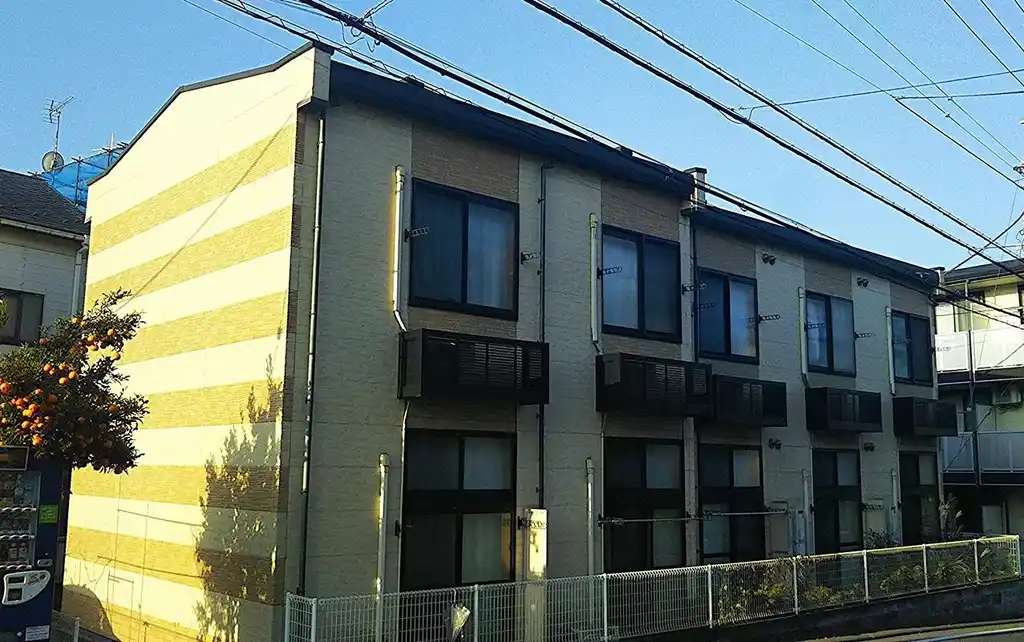 レオパレスアルプス 外観