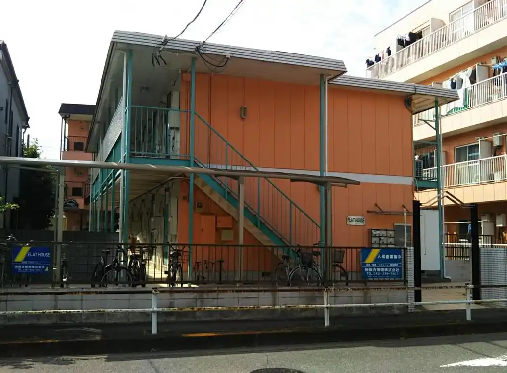 フラットハウス 外観
