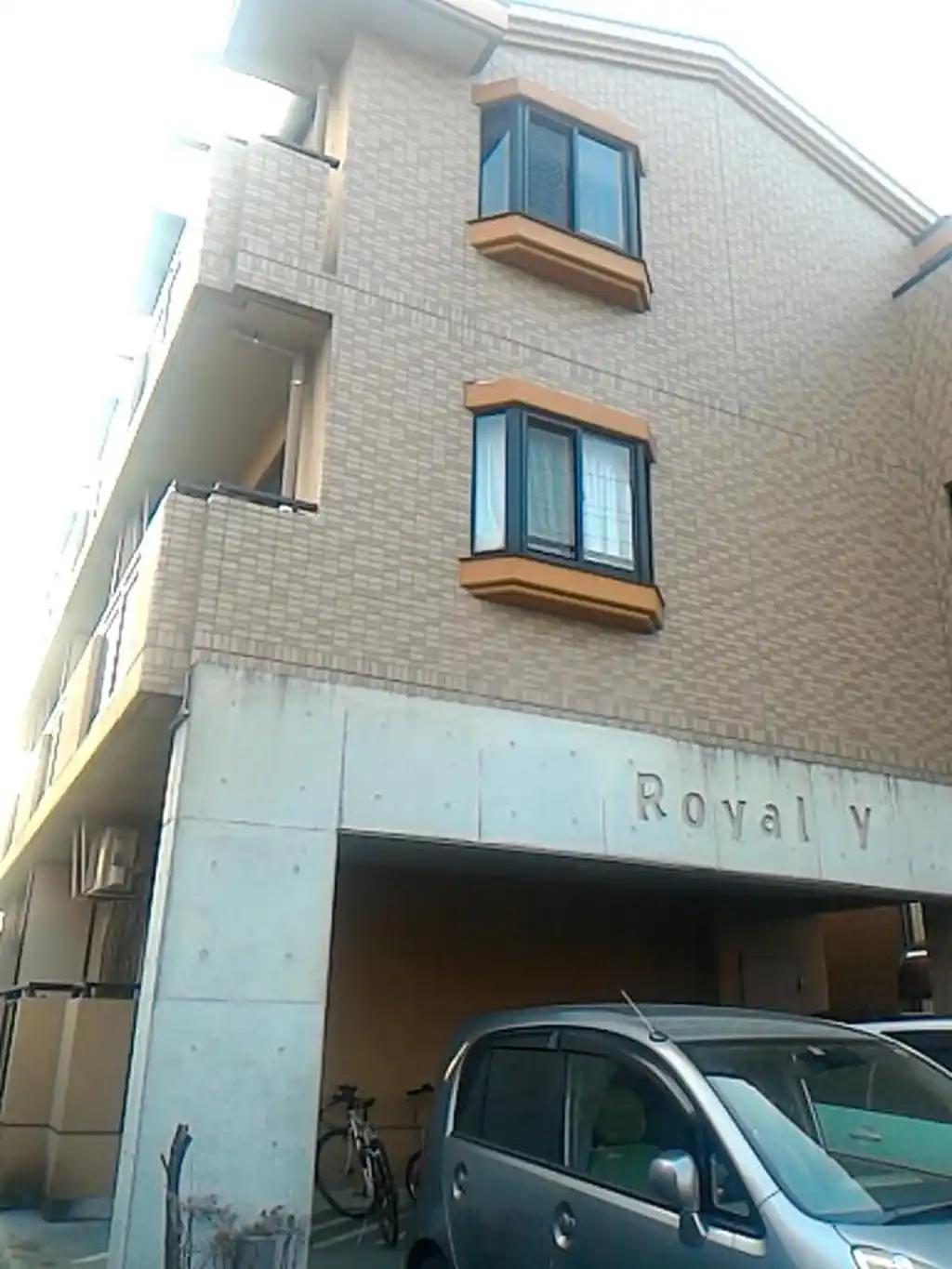 ロイヤルY宮原 外観