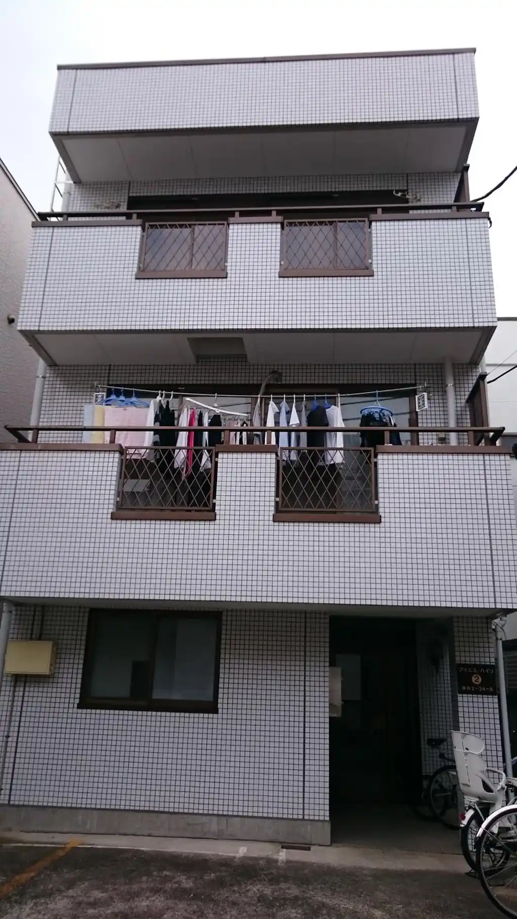 アイエス・ハイツ2 外観