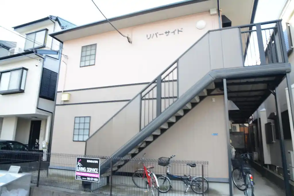 リバーサイド 外観