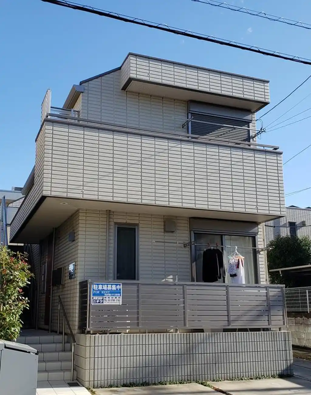 シュターンズ 外観