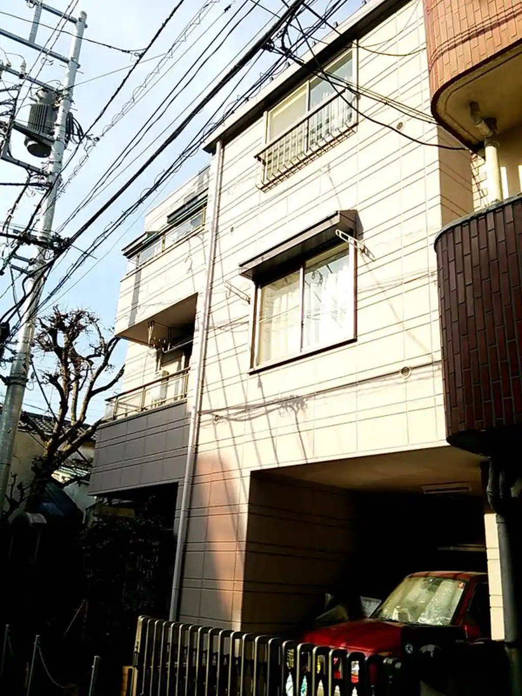 ピアレスコーラ 外観