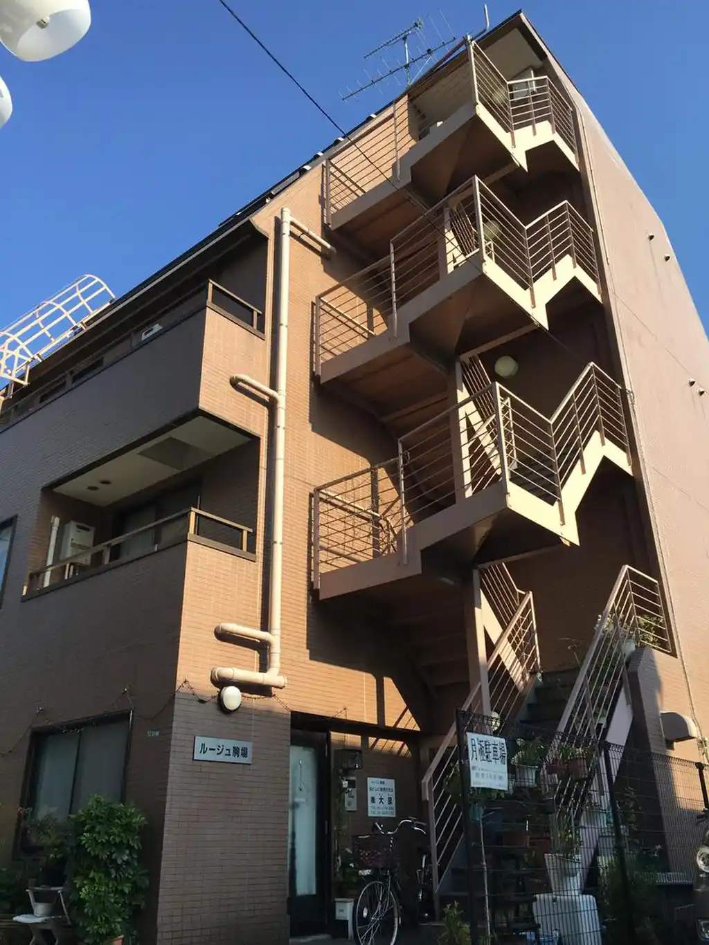 ルージュ駒場 外観