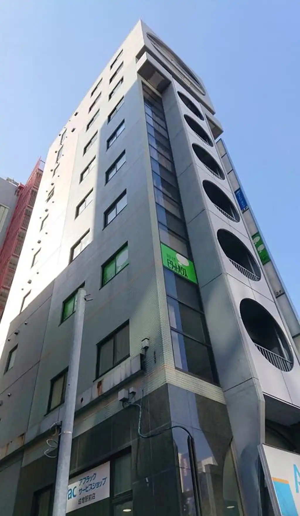 アーバンスパークビル 外観