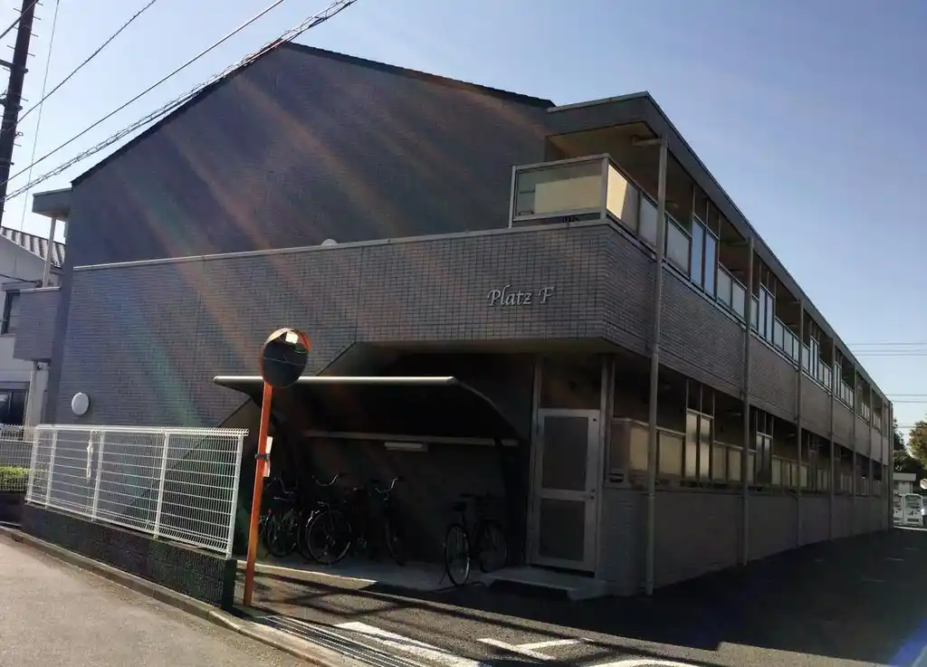 プラッツF 外観