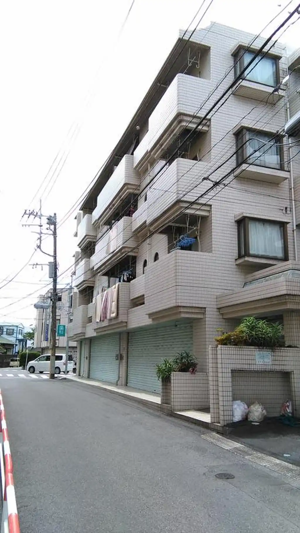 あたらしやビル 外観