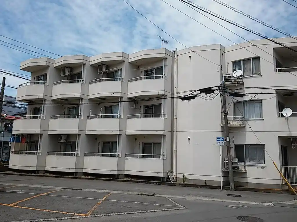 ポケットハイツ本厚木 外観