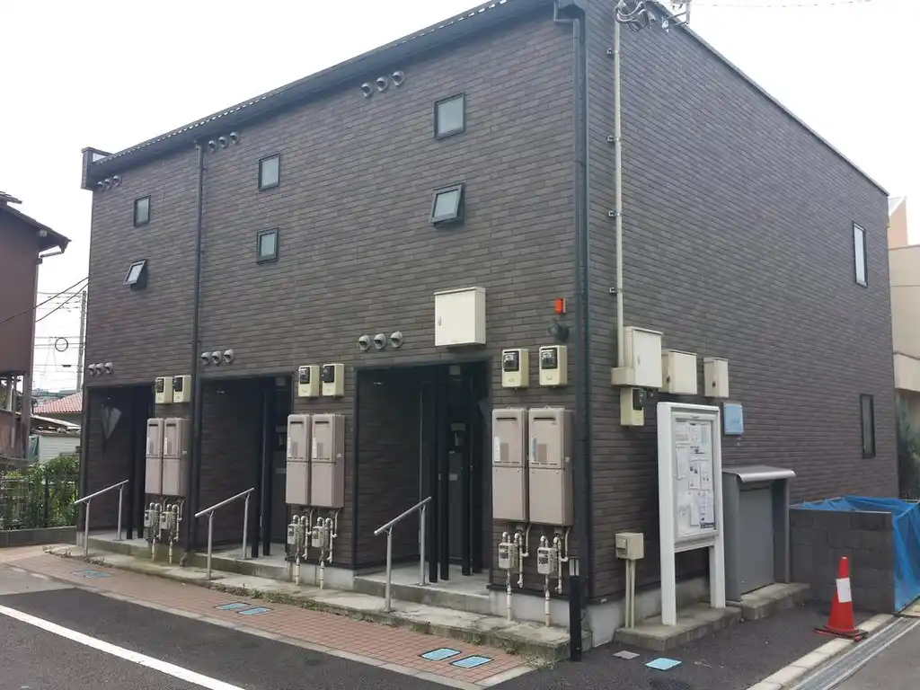レオネクストアズール森野 外観