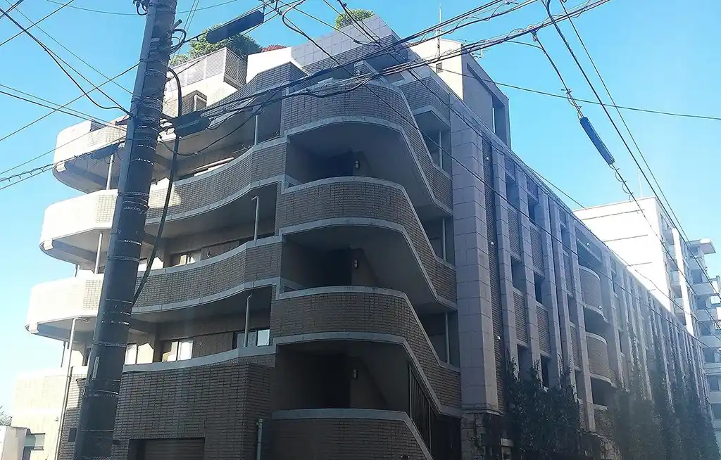 グランコートロマネスク 外観