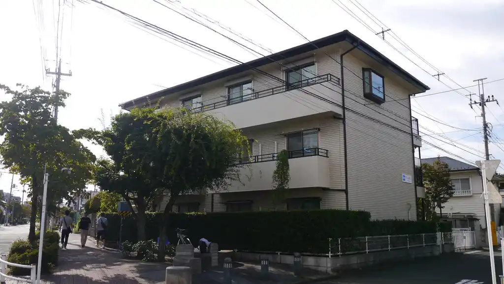 アルス国立 外観