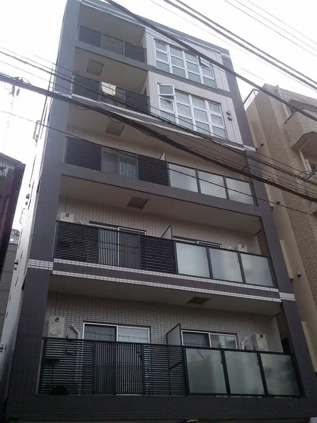 アイリスコート三鷹 外観