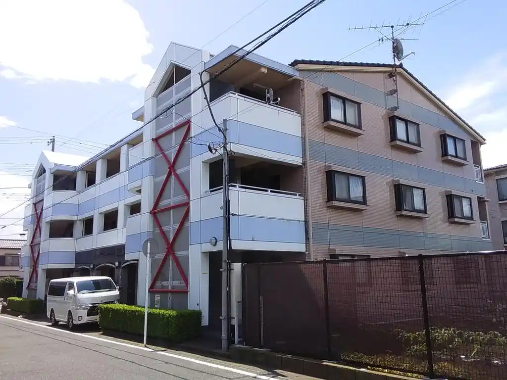 第2カーサチェリー 外観