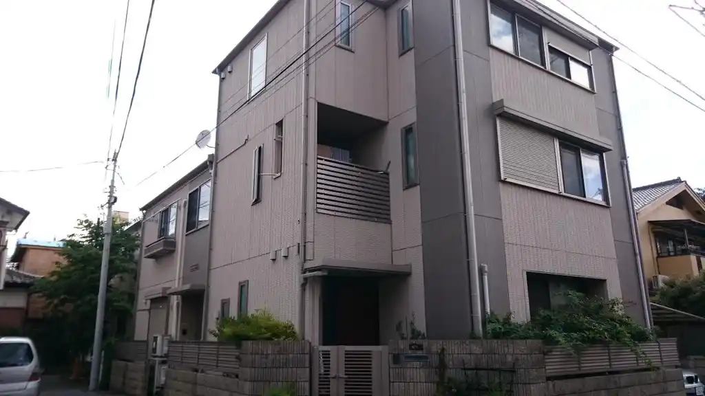 メゾンクローバー 外観