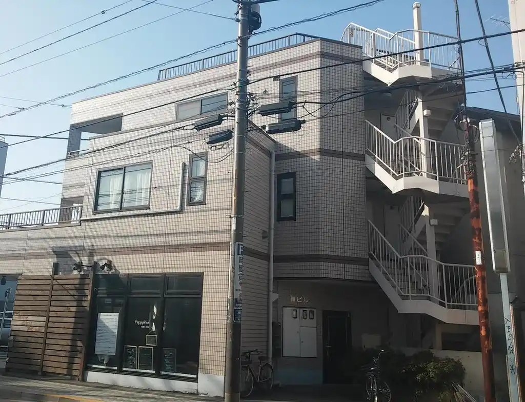 轟ビル 外観