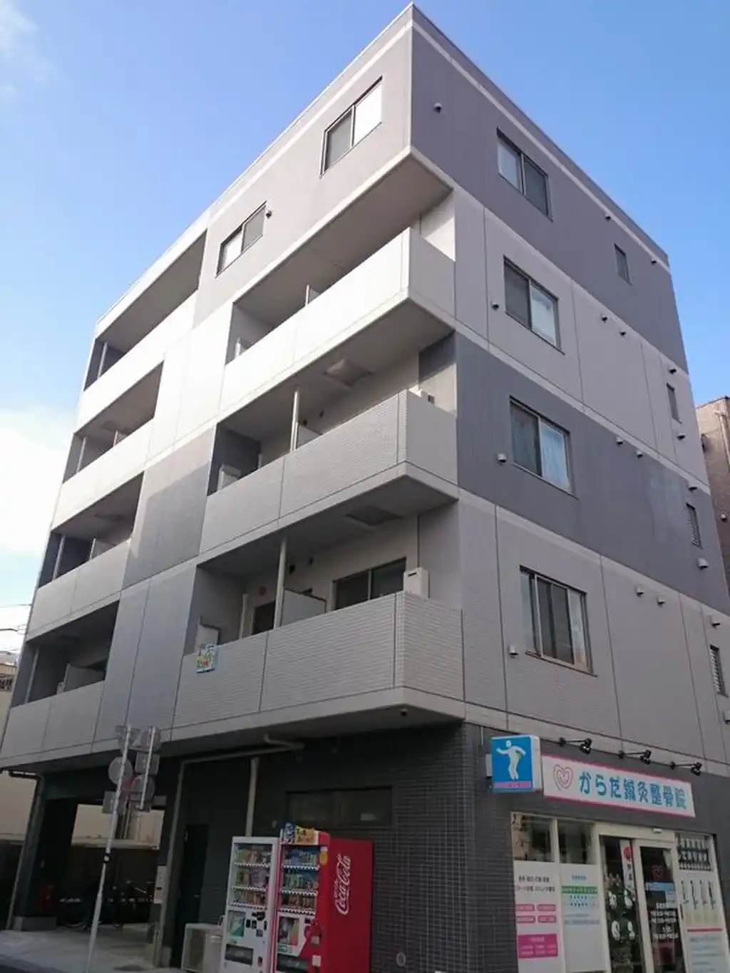 スカイレジテル 外観