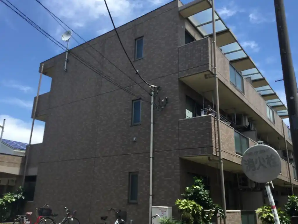 メーラ西鶴間3 外観