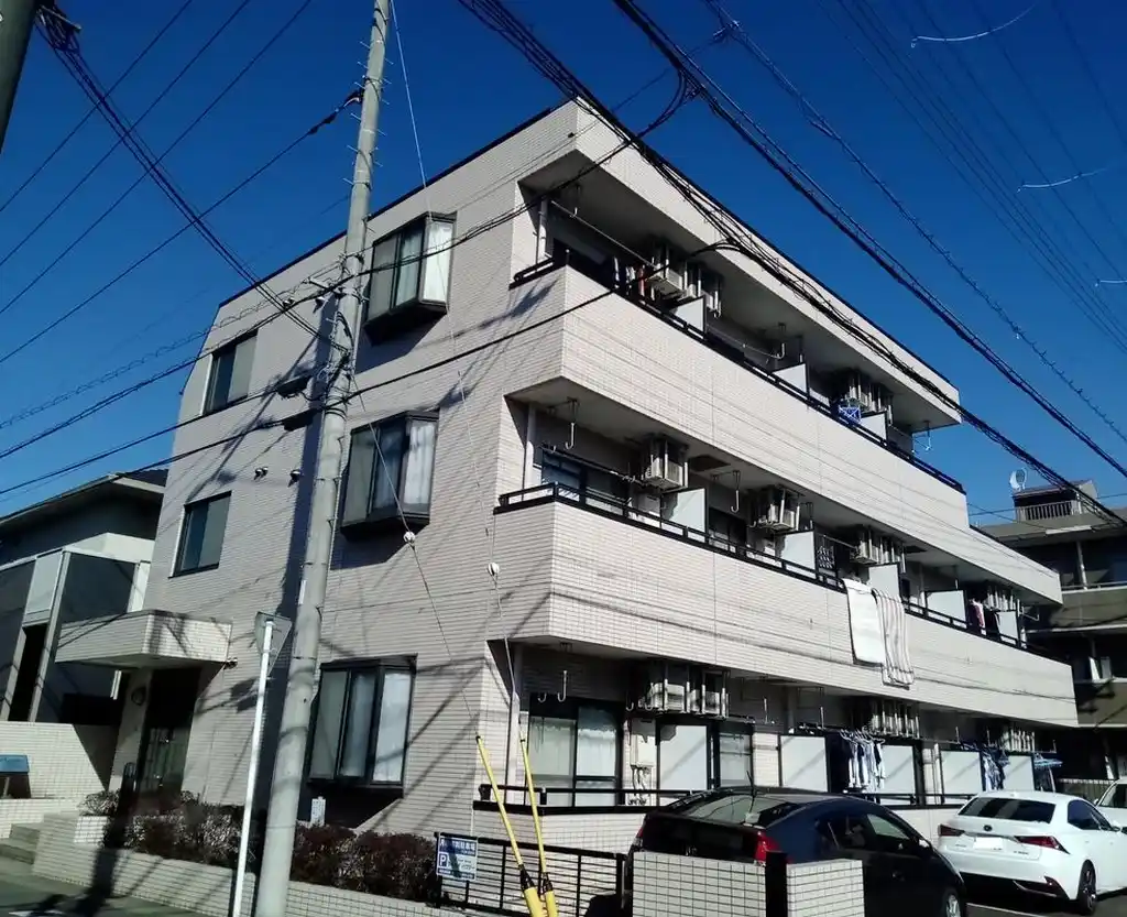 ペナテス日吉 外観