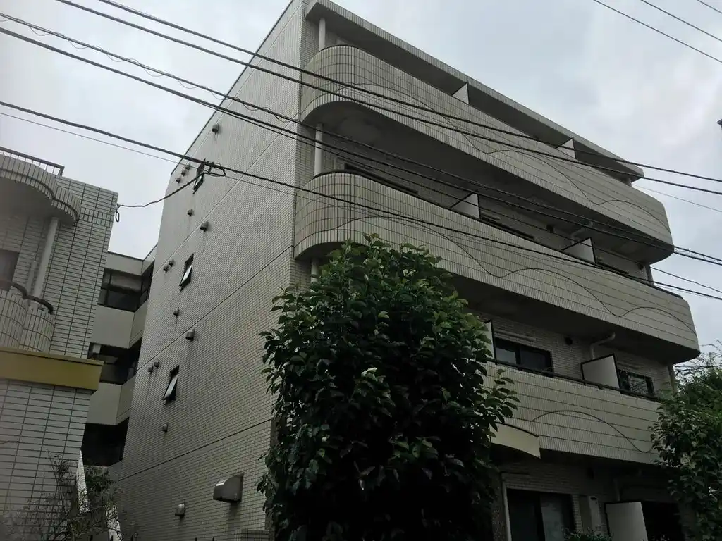 西央ヒルズ 外観