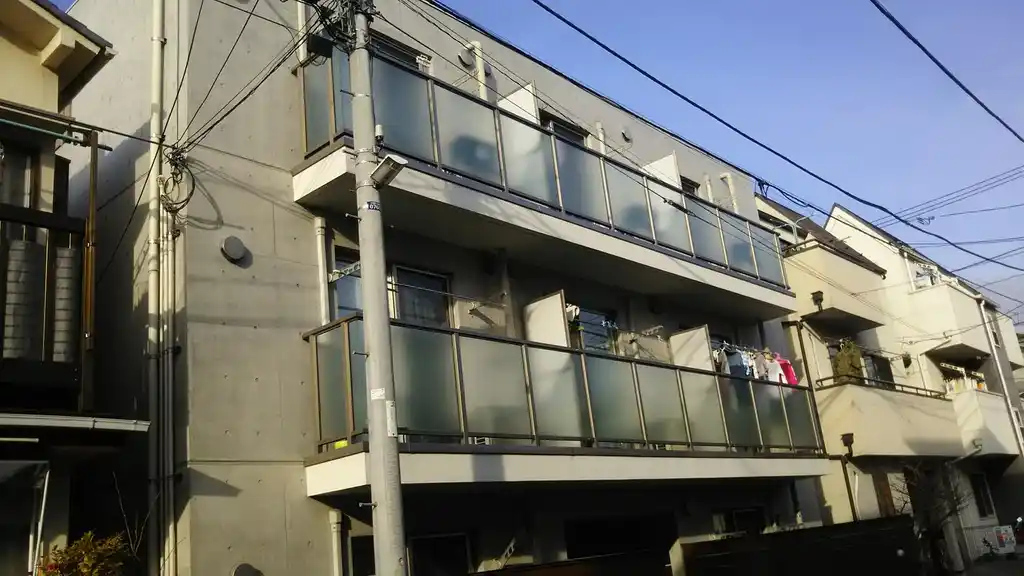 DerGlanzK&M 外観