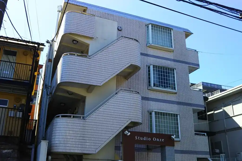 ステュディオオンズ 外観