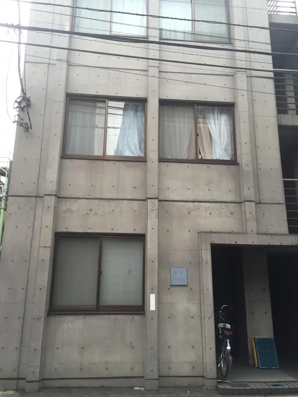 若見ハイツ 外観