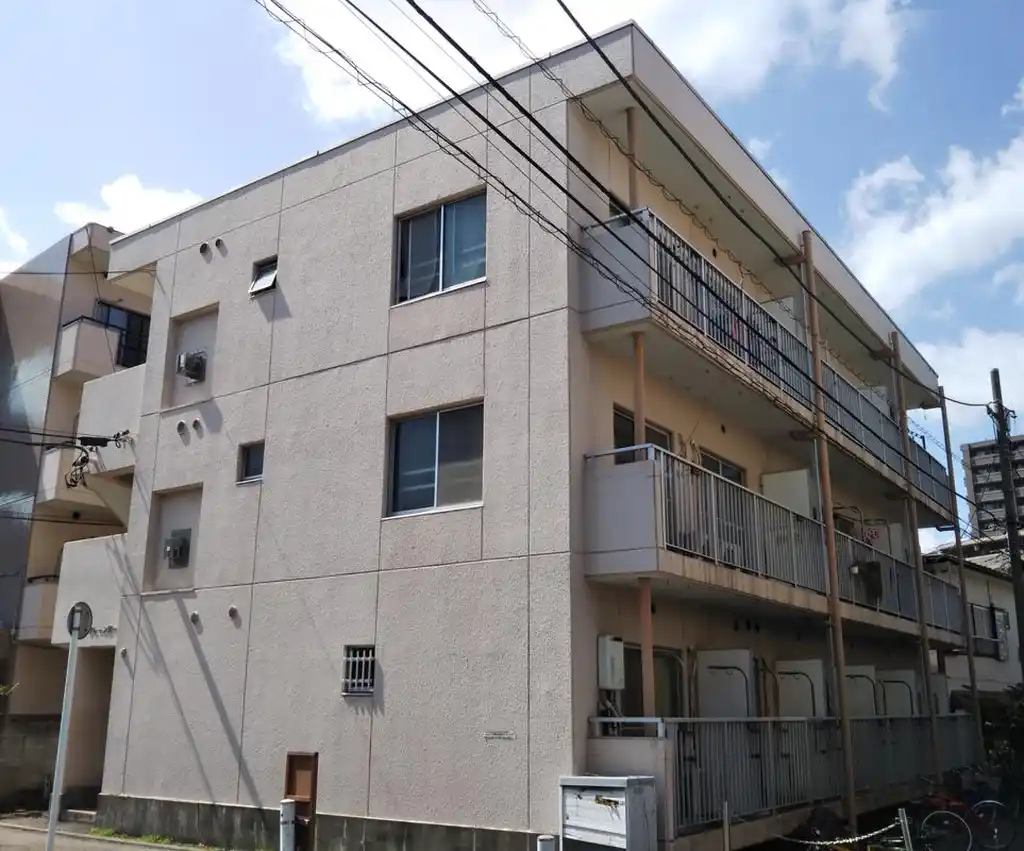 プレーン第一 外観