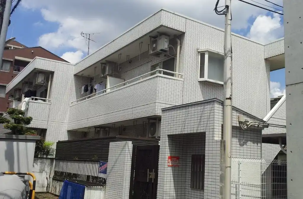 ホワイトネストイケダ 外観