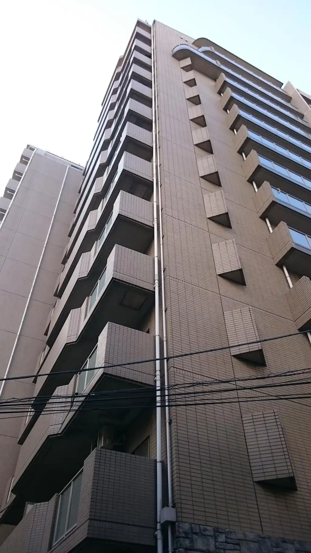 グランペール王子 外観