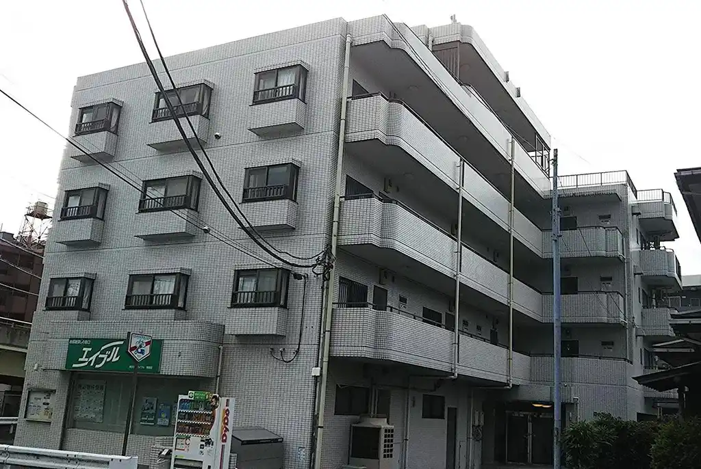 ロック・ヒル鴨居 外観
