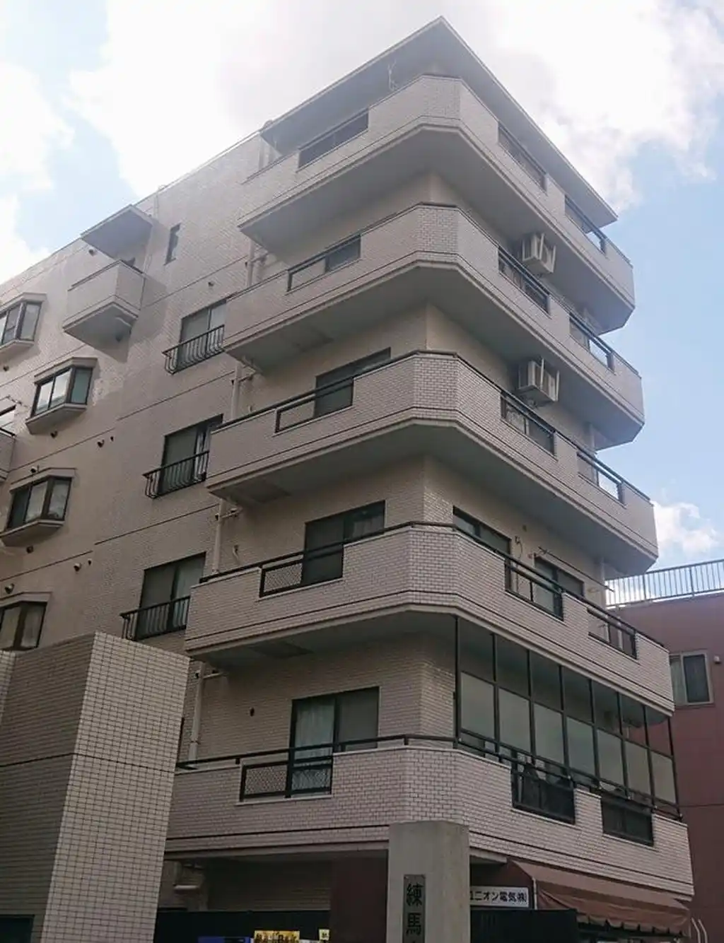 E・Iビル 外観