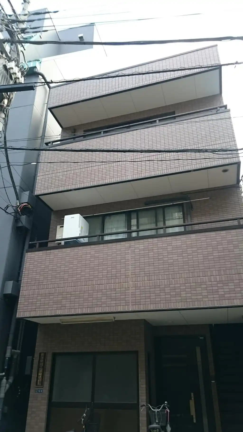 ロイヤル大里 外観
